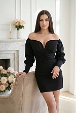 Yuliia , 32 years old – black hair,  hazel eyes from Kharkiv, Ukraine - Photo 2020849