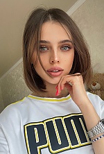 Yana , 28 years old – brunette hair,  hazel eyes from New Orleans, United States - Photo 2025248
