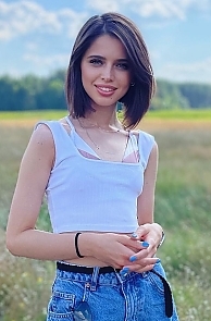 Gorgeous Yana, 28 years old from United States | ID: 2407478