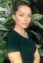 Alina , 29 years old – brunette hair,  green eyes from Chisinau, Moldova - Photo 2029374