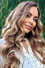 Anastasiia , 40 years old – light brown hair,  blue eyes from Kyiv, Ukraine - Photo 2034944