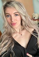 Alyona , 31 years old – blonde hair,  grey eyes from Chernivtsi, Ukraine - Photo 2041722