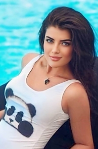 Gorgeous Iryna, 32 years old from Cyprus | ID: 2416658