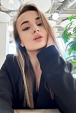 Anastasiia , 22 years old – light brown hair,  grey eyes from Chernihiv, Ukraine - Photo 2060751