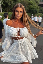 Diana , 28 years old – brunette hair,  blue eyes from Miami, United States - Photo 2061999
