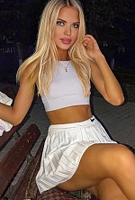 Dimitria , 26 years old – blonde hair,  blue eyes from Toronto, Canada - Photo 2065591
