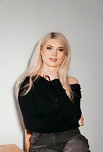 Natalia , 42 years old – blonde hair,  grey eyes from Kyiv, Ukraine - Photo 2067215