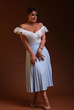 Christina , 31 years old – light brown hair,  brown eyes from Kyiv, Ukraine - Photo 2066133
