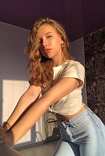 Ruslana , 27 years old – light brown hair,  hazel eyes from Khmelnytskyi, Ukraine - Photo 2068165