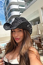 Pamela , 29 years old – light brown hair,  brown eyes from Rio de Janeiro, Brazil - Photo 2073953