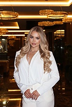 Iryna , 21 years old – blonde hair,  green eyes from Kyiv, Ukraine - Photo 2074139
