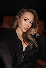 Nina , 23 years old – light brown hair,  brown eyes from Los Angeles, United States - Photo 2085411