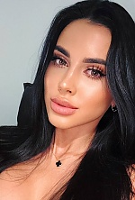 Nelia , 25 years old – black hair,  grey eyes from Kyiv, Ukraine - Photo 2075565