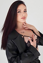 Violeta , 22 years old – black hair,  grey eyes from Kharkiv, Ukraine - Photo 2076547