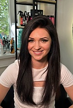 Hanna , 33 years old – black hair,  green eyes from Kamyanets-Podilskyi, Ukraine - Photo 2077107