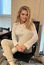 Diana , 35 years old – blonde hair,  blue eyes from Kiyiv, Ukraine - Photo 2083843