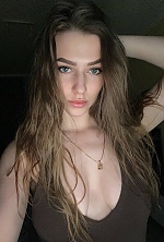 Victoria , 24 years old – light brown hair,  grey eyes from Kyiv, Ukraine - Photo 2084553