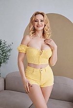 Elena , 49 years old – blonde hair,  green eyes from Kiyiv, Ukraine - Photo 2092887