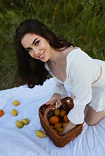 Maryna , 25 years old – brunette hair,  green eyes from Kremenchug, Ukraine - Photo 2106927
