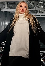 Nelli , 24 years old – blonde hair,  blue eyes from Odesa, Ukraine - Photo 2095199