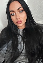 Vladyslava , 33 years old – black hair,  green eyes from Tbilisi, Georgia - Photo 2103207