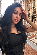 Vladyslava , 33 years old – black hair,  green eyes from Tbilisi, Georgia - Photo 2103291