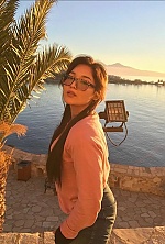 Amina , 28 years old – brunette hair,  brown eyes from Almaty, Kazakhstan - Photo 2108099