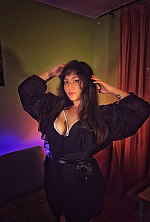 Amina , 28 years old – brunette hair,  brown eyes from Almaty, Kazakhstan - Photo 2108105