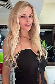 Gorgeous Snezhana, 36 years old from UAE | ID: 2431747