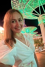 Mariana , 44 years old – light brown hair,  green eyes from New York, United States - Photo 2113201