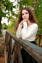 Julia , 18 years old – light brown hair,  brown eyes from Cherkasy, Ukraine - Photo 2117711