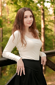 Gorgeous Julia, 18 years old from Ukraine | ID: 2432555