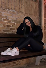 Olena , 40 years old – brunette hair,  green eyes from Uzhhorod, Ukraine - Photo 2121053