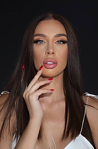 Gorgeous Anastasiia, 31 years old from England | ID: 2434069