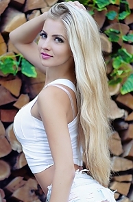Gorgeous Irina, 32 years old from Ukraine | ID: 277942