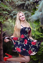 Irina , 32 years old – blonde hair,  green eyes from Kharkov, Ukraine - Photo 587192