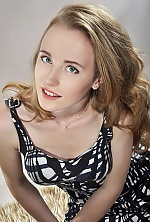 Ekaterina , 32 years old – light brown hair,  grey eyes from Kiev, Ukraine - Photo 603375