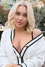 Tanya , 29 years old – brunette hair,  green eyes from Kiev, Ukraine - Photo 1919528