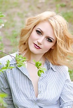 Elena , 45 years old – light brown hair,  brown eyes from Konstantinovka, Ukraine - Photo 872860