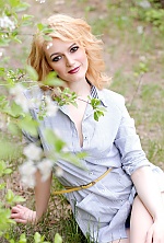 Elena , 45 years old – light brown hair,  brown eyes from Konstantinovka, Ukraine - Photo 872867