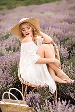 Nataliia , 41 years old – light brown hair,  blue eyes from Lvov, Ukraine - Photo 1302539