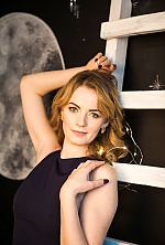 Nataliia , 41 years old – light brown hair,  blue eyes from Lvov, Ukraine - Photo 896526