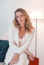 Nataliia , 41 years old – light brown hair,  blue eyes from Lvov, Ukraine - Photo 1468348