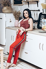 Victoria , 29 years old – black hair,  brown eyes from Kiev, Ukraine - Photo 911763