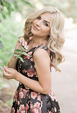 Marina , 31 years old – blonde hair,  green eyes from Konstantinovka, Ukraine - Photo 915617