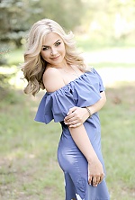 Marina , 31 years old – blonde hair,  green eyes from Konstantinovka, Ukraine - Photo 915611