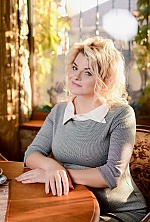 Elena , 49 years old – blonde hair,  green eyes from Mariupol, Ukraine - Photo 1231643