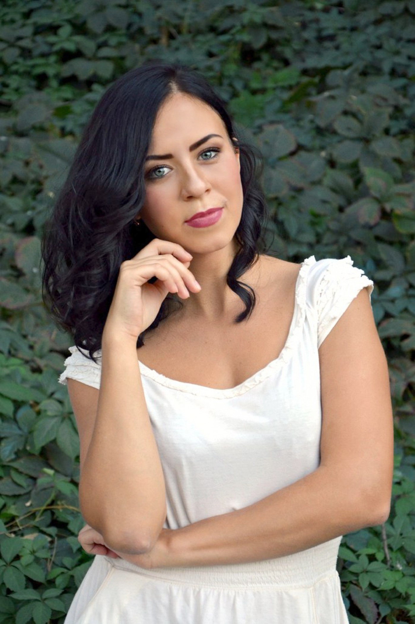 anastasiya-32-yo-green-eyes-black-hair-id120450