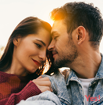 how to get a hot girlfriend if you're average